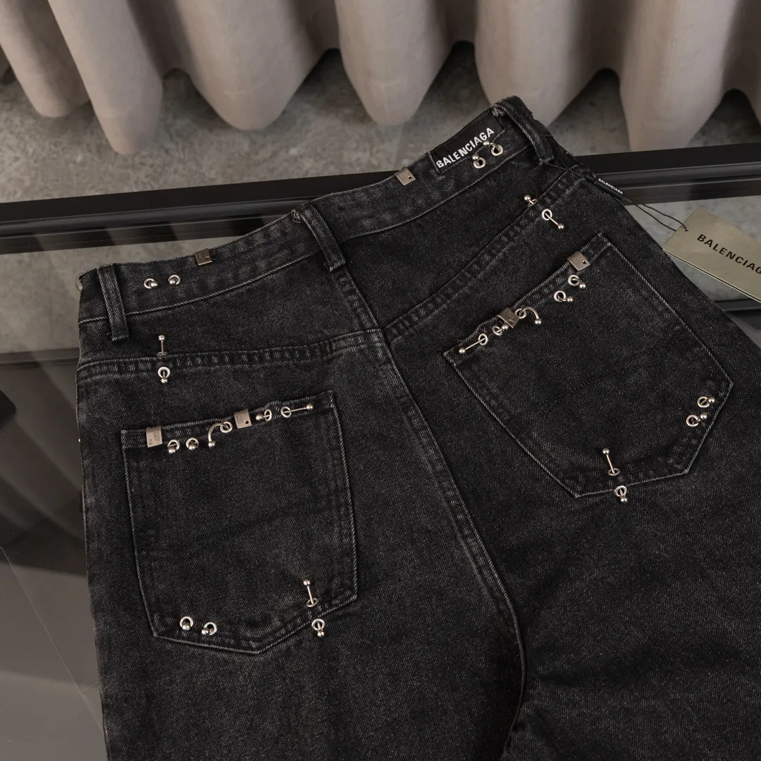 ！balenciaga* 24ss ， 460 Premium ， ， Breathable ， 。 Breathable， ， Classic 。 50 ， ， 100+， ， ， ， 。 。Classic Versatile。 ， ， ， Retro 100 1:1 1:1 logo 1:1 logo ：Black Size：S. M. L